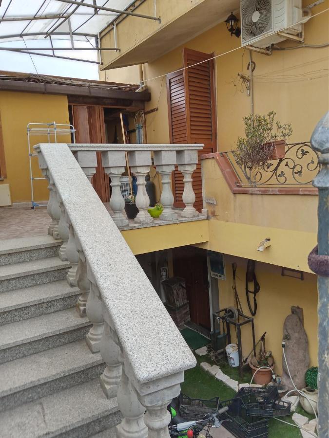 Appartamento San Nicolo d'Arcidano Esterno foto