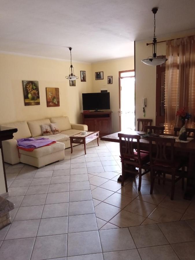 Appartamento San Nicolo d'Arcidano Esterno foto